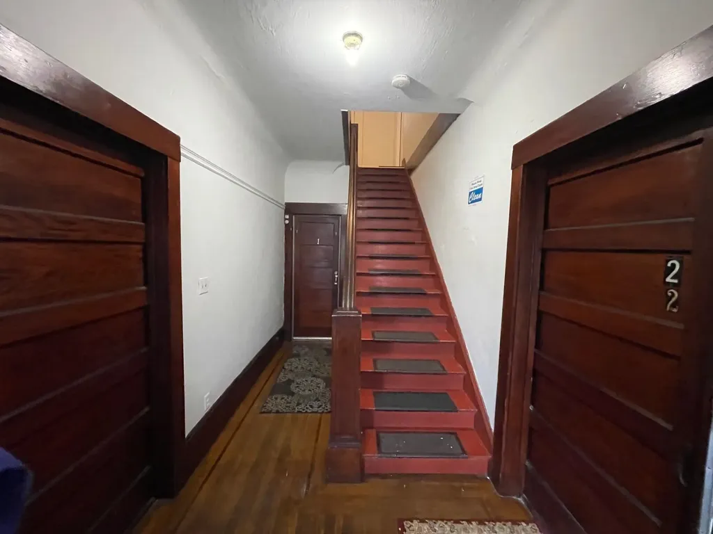 717 Brockhurst Street Oakland CA 94609