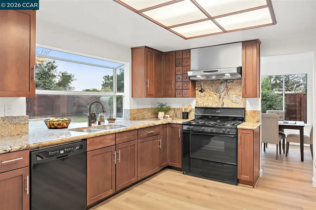 5104 Carriage Way Antioch CA 94531