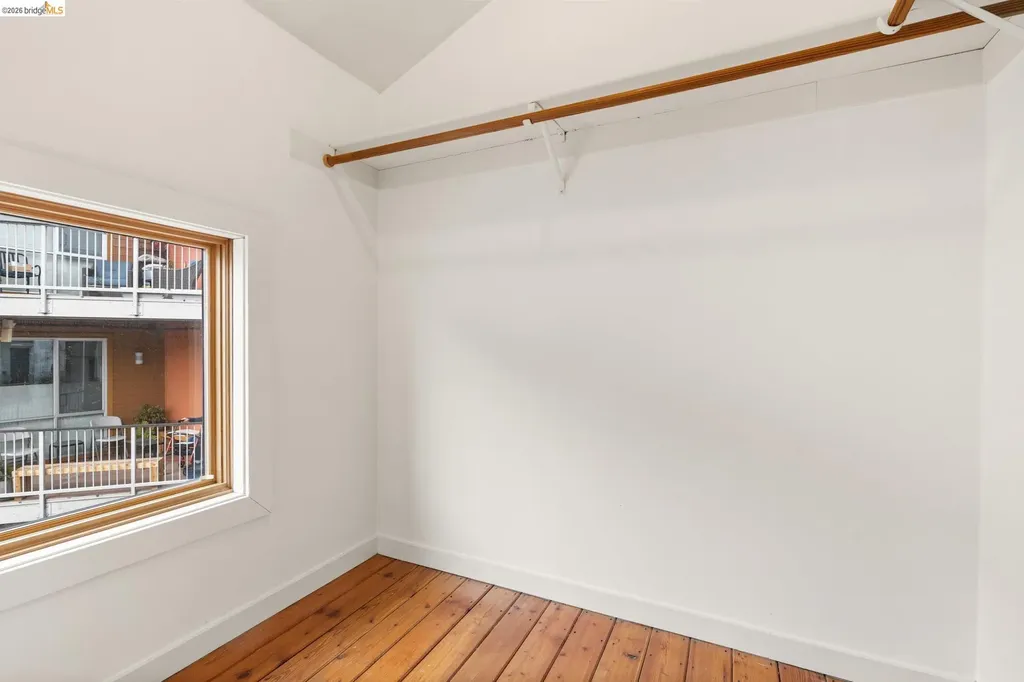 2875 Glascock Street Oakland CA 94601
