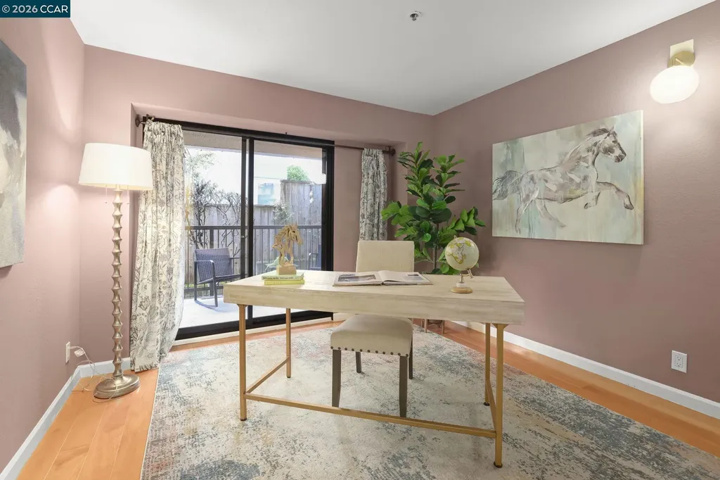 322 Hanover Avenue Oakland CA 94606