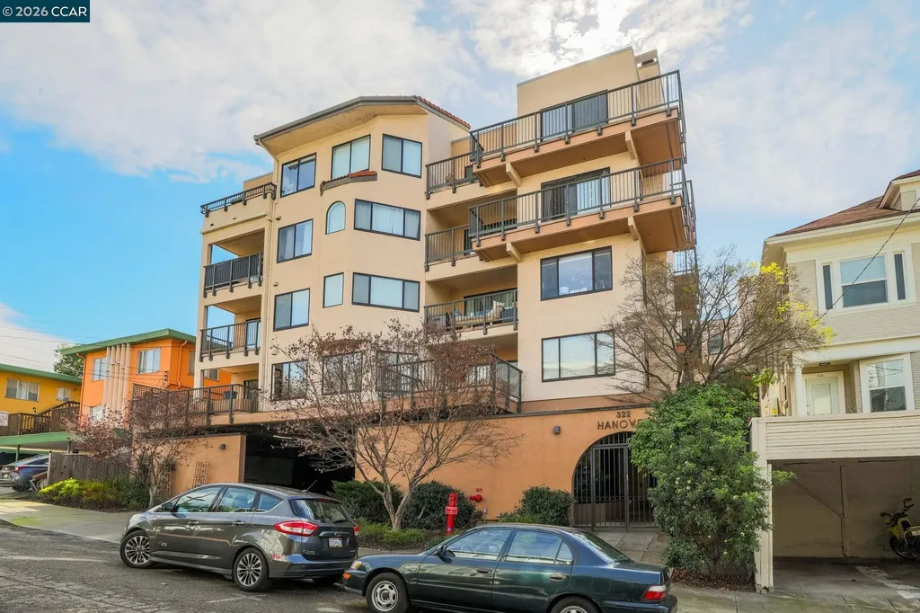 322 Hanover Avenue Oakland CA 94606