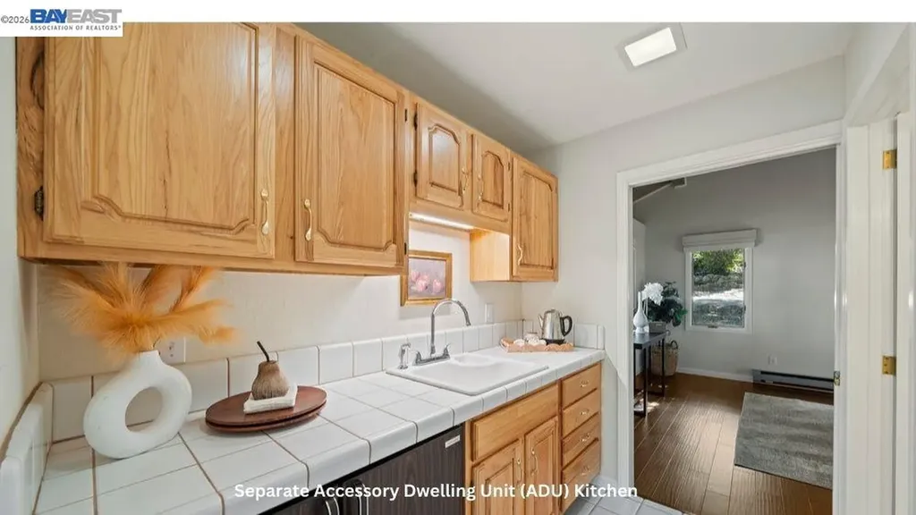 5280 Sheridan Road Sunol CA 94586
