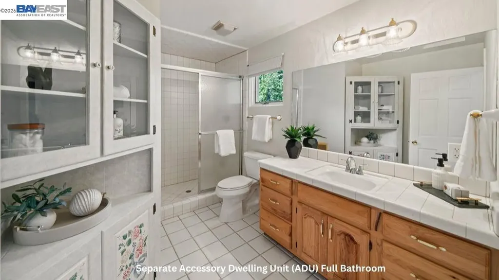 5280 Sheridan Road Sunol CA 94586