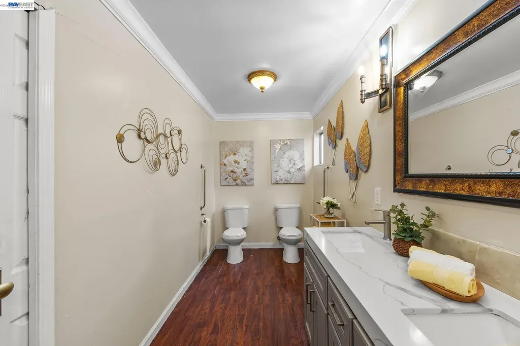 2245 Sol Street Castro Valley CA 94578
