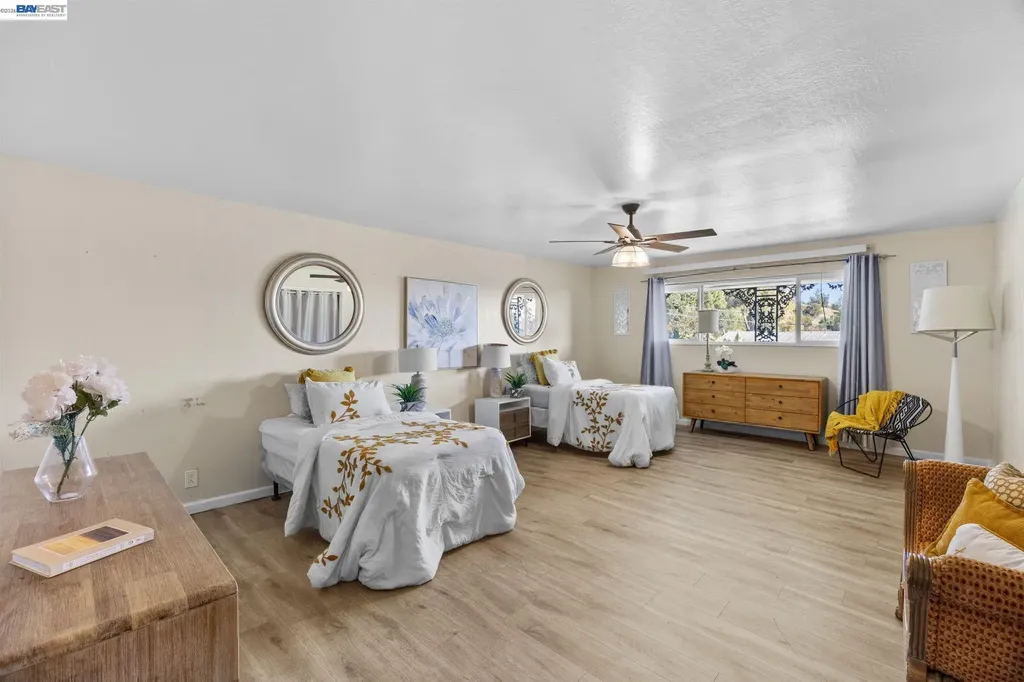 2245 Sol Street Castro Valley CA 94578