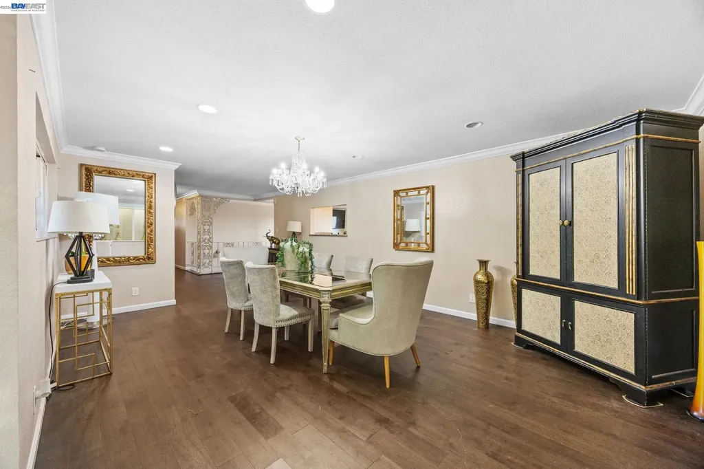 2245 Sol Street Castro Valley CA 94578