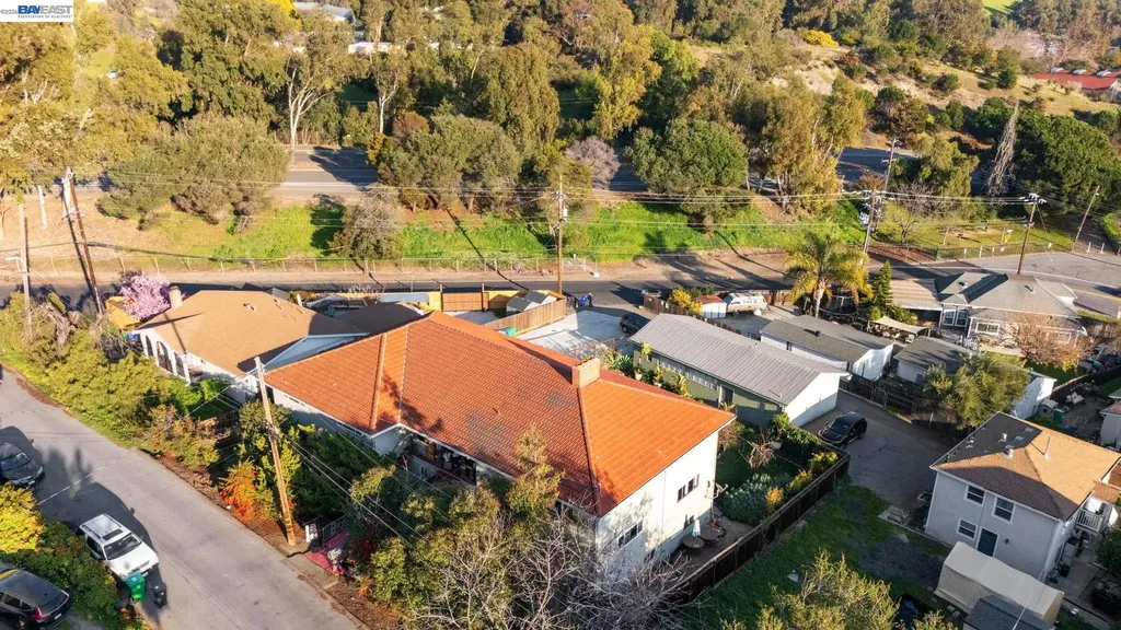 2245 Sol Street Castro Valley CA 94578
