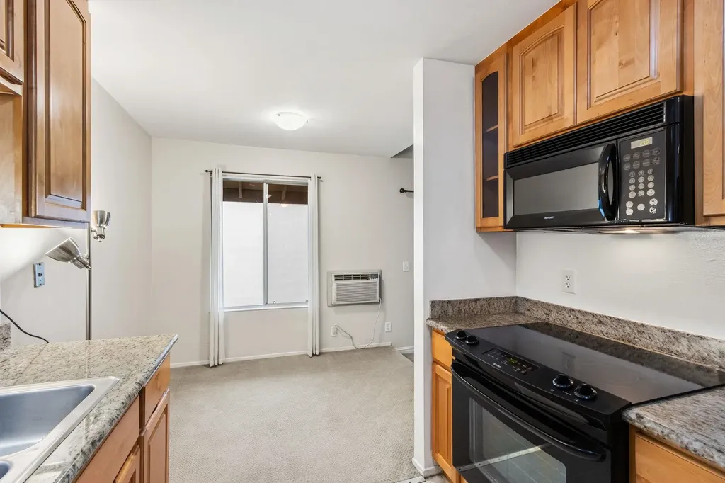 2562 Walnut Boulevard Walnut Creek CA 94596