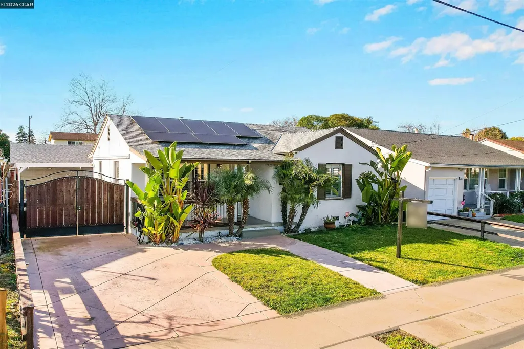 205 John Gildi Avenue Antioch CA 94509