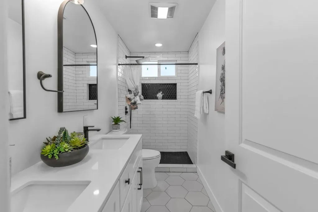 2912 22nd Street Oakland CA 94601