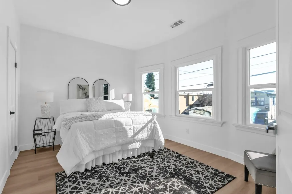 2912 22nd Street Oakland CA 94601