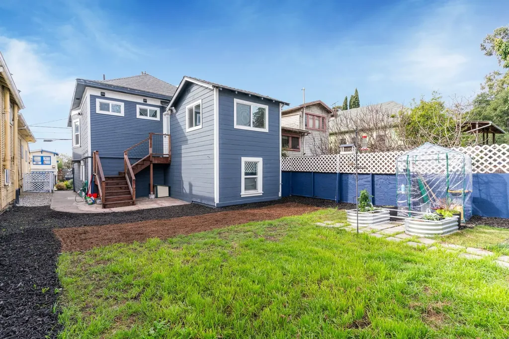 2912 22nd Street Oakland CA 94601