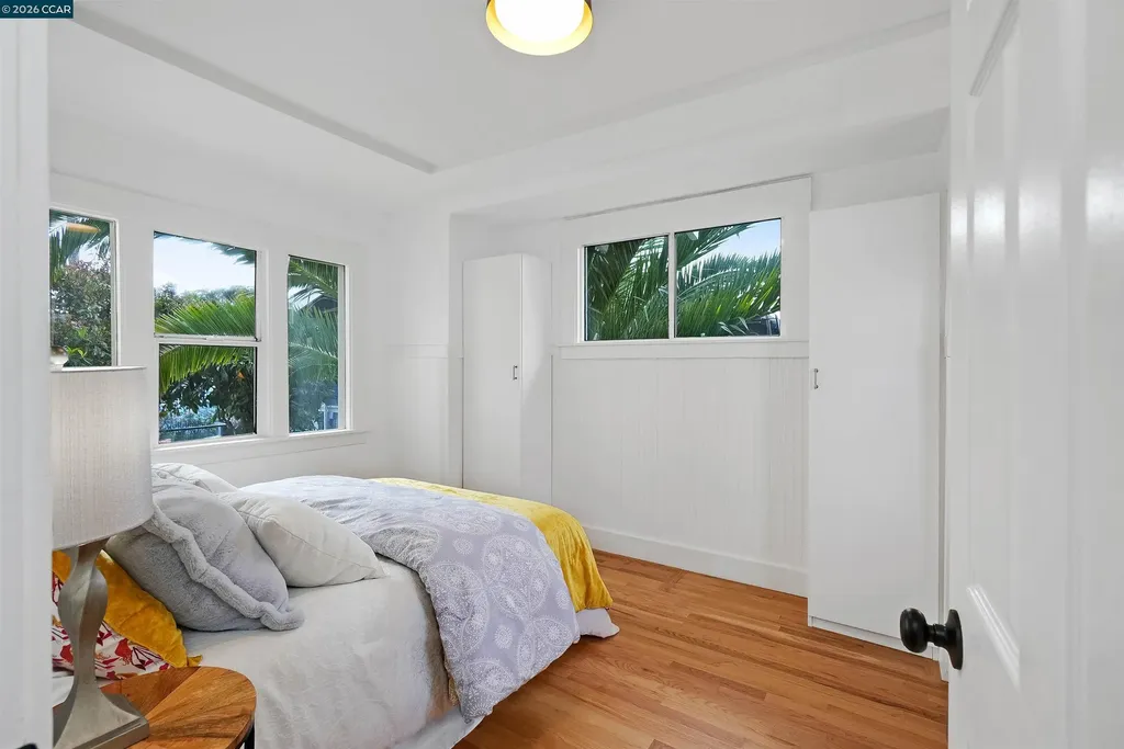 2011 Rosedale Avenue Oakland CA 94601