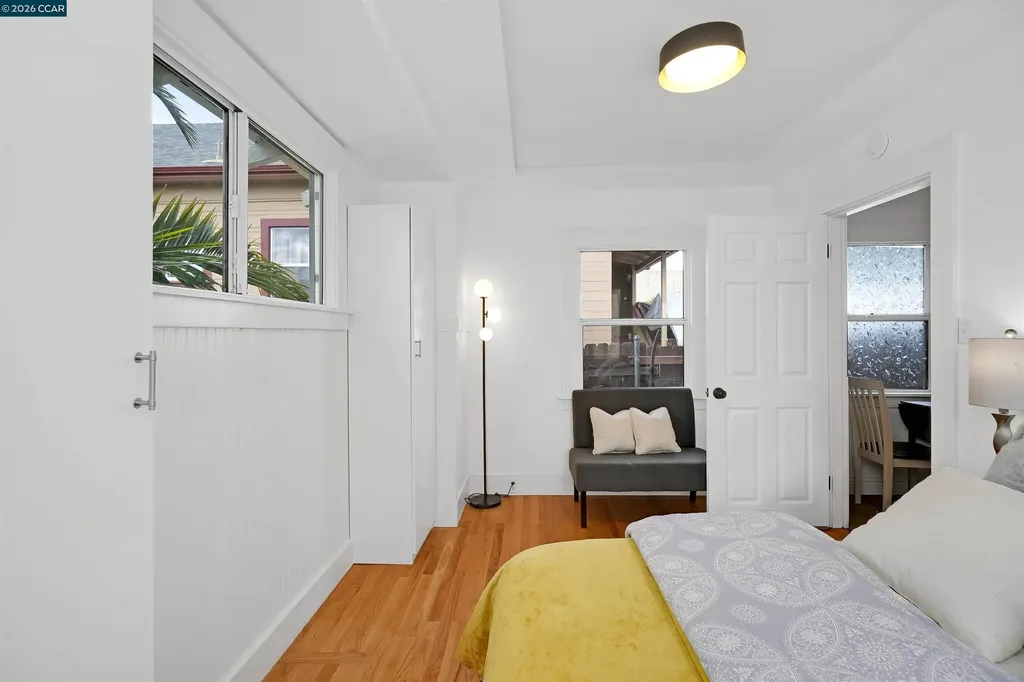 2011 Rosedale Avenue Oakland CA 94601
