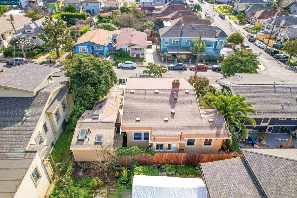 2011 Rosedale Avenue Oakland CA 94601