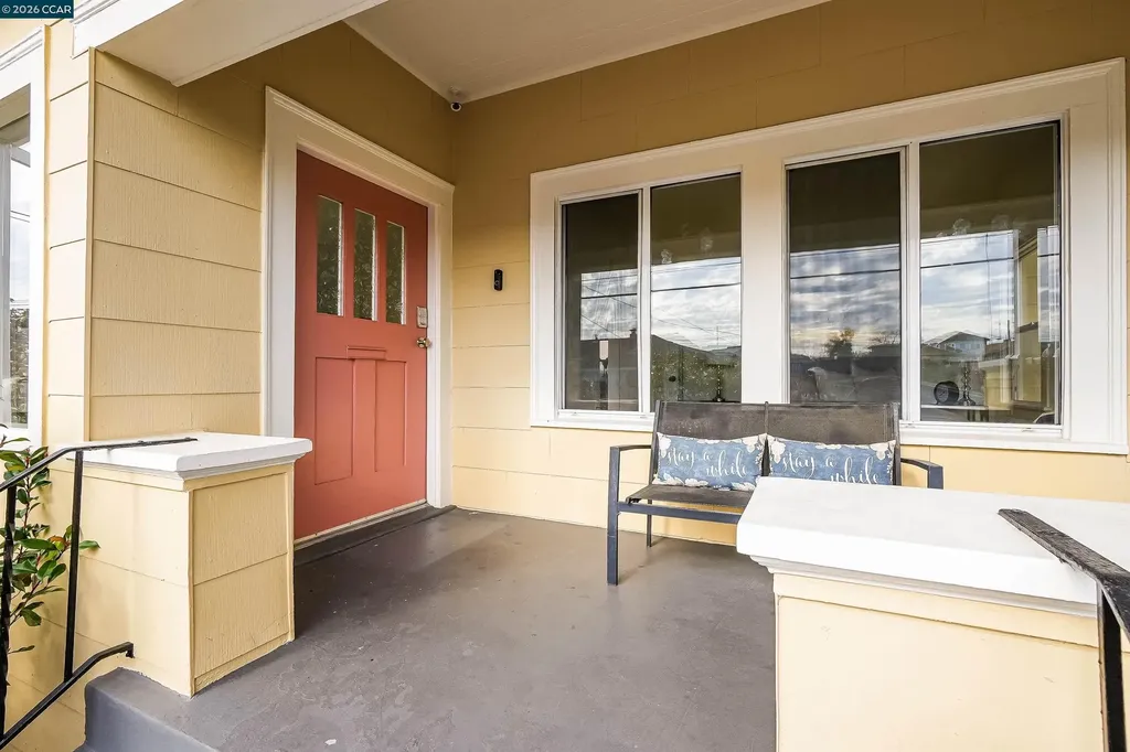 2011 Rosedale Avenue Oakland CA 94601