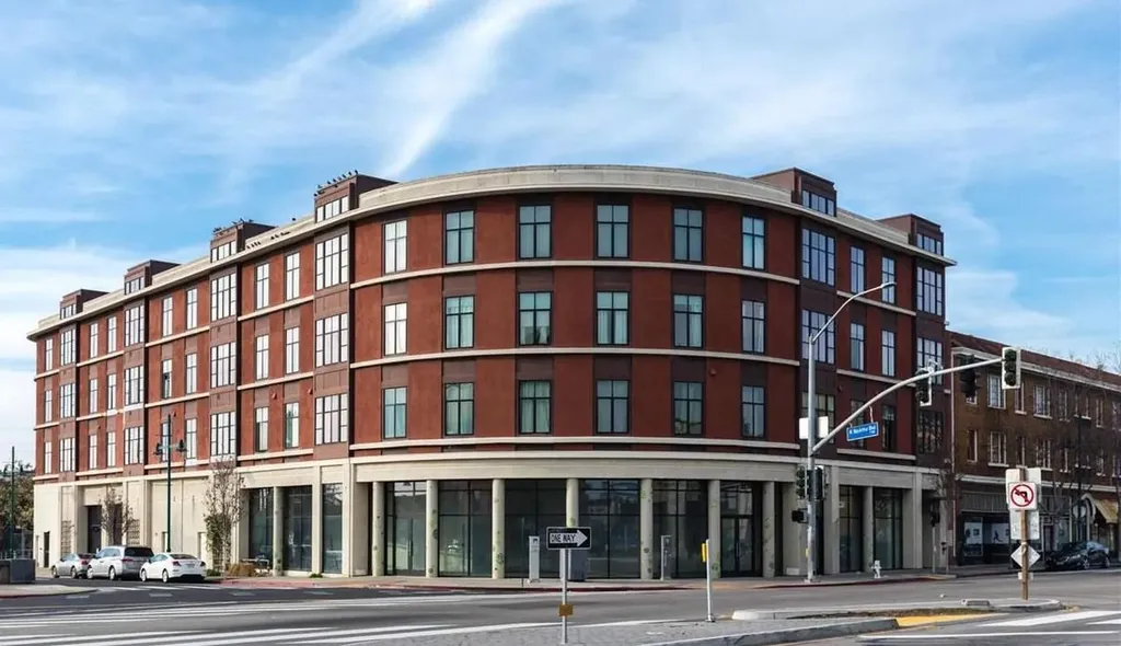 3801 San Pablo Avenue Emeryville CA 94608