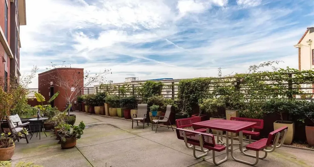 3801 San Pablo Avenue Emeryville CA 94608
