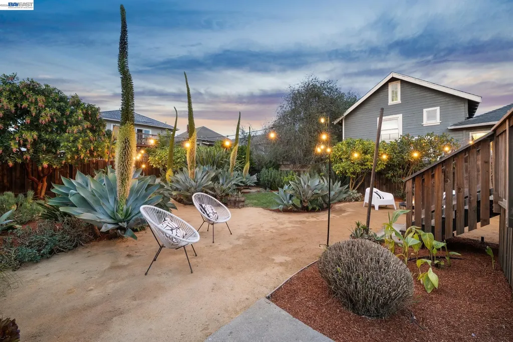 878 57th Street Oakland CA 94608