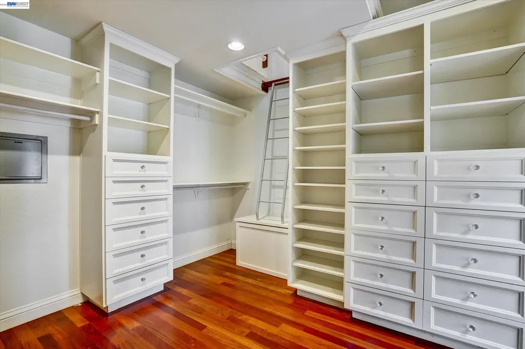 2382 Alameda Diablo Diablo CA 94528