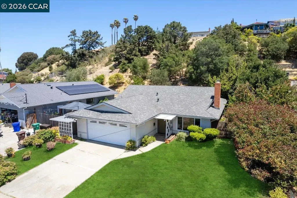 1566 Mann Drive Pinole CA 94564