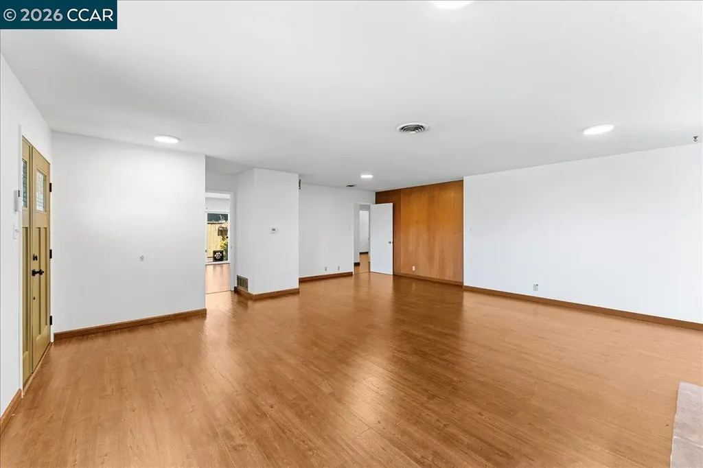 1566 Mann Drive Pinole CA 94564