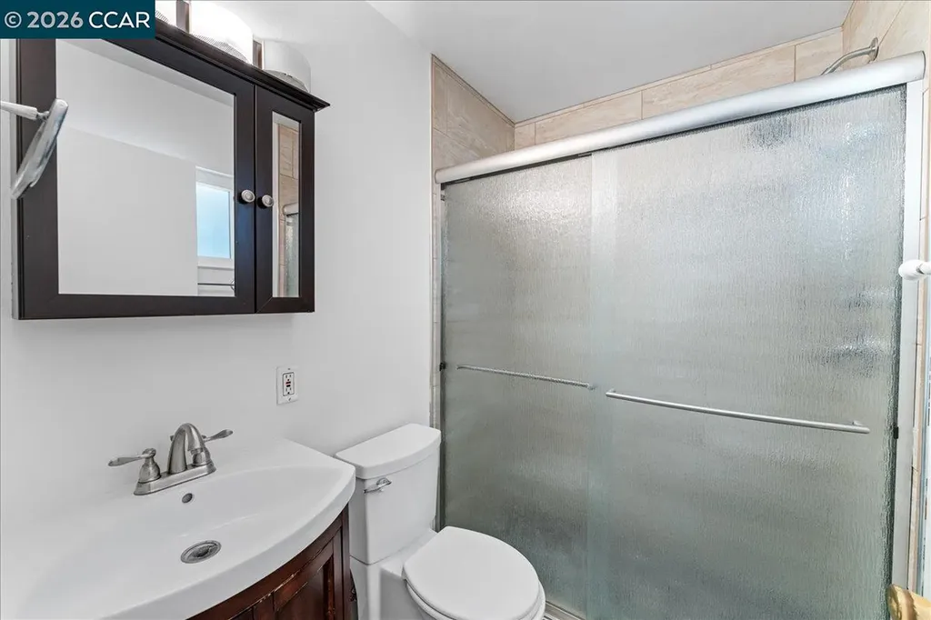 1566 Mann Drive Pinole CA 94564