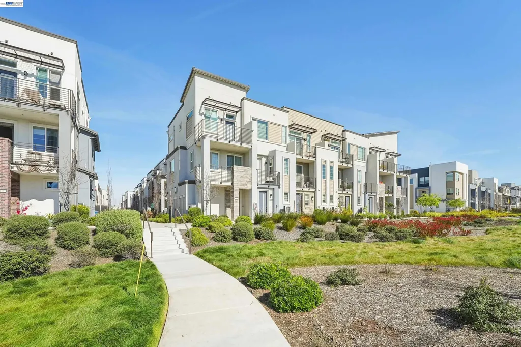 2870 Derbyline Lane Alameda CA 94501