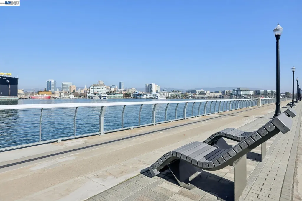 2870 Derbyline Lane Alameda CA 94501