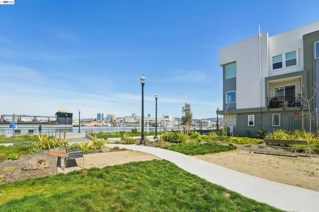 2870 Derbyline Lane Alameda CA 94501
