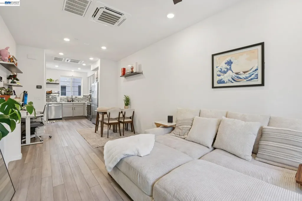 2870 Derbyline Lane Alameda CA 94501