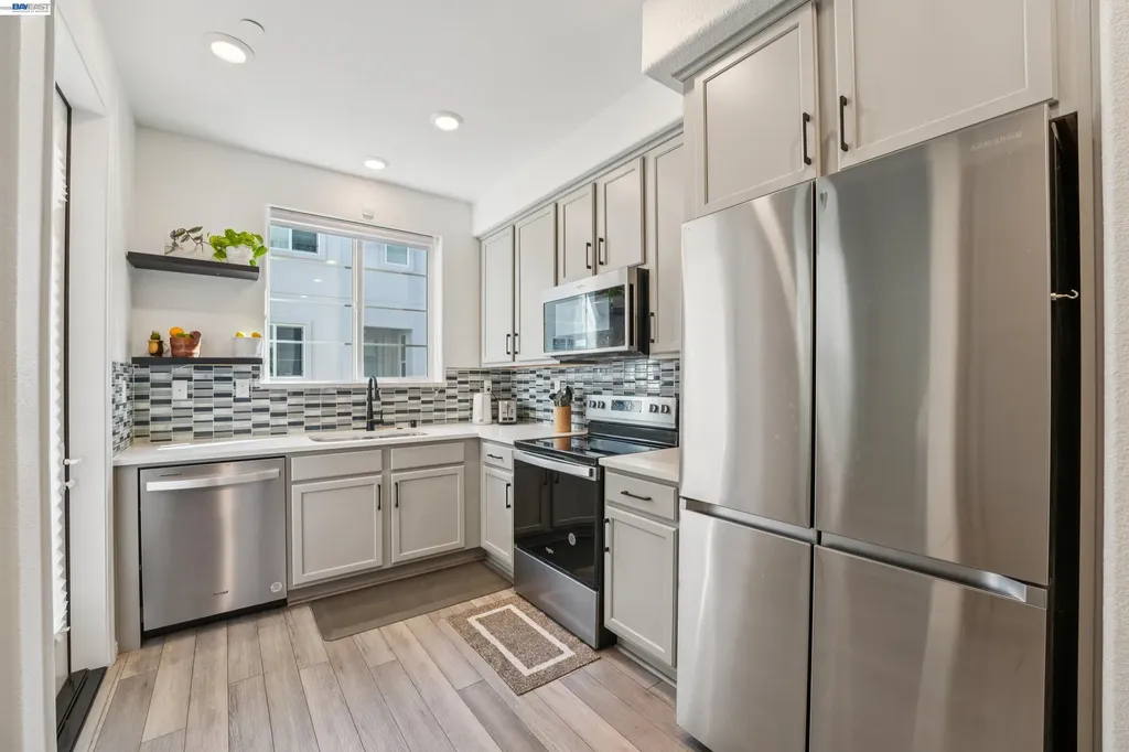 2870 Derbyline Lane Alameda CA 94501
