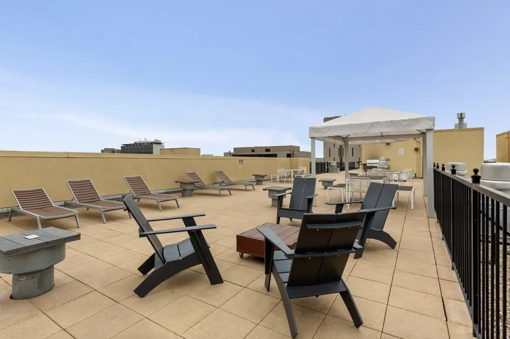 585 9th Street Oakland CA 94607