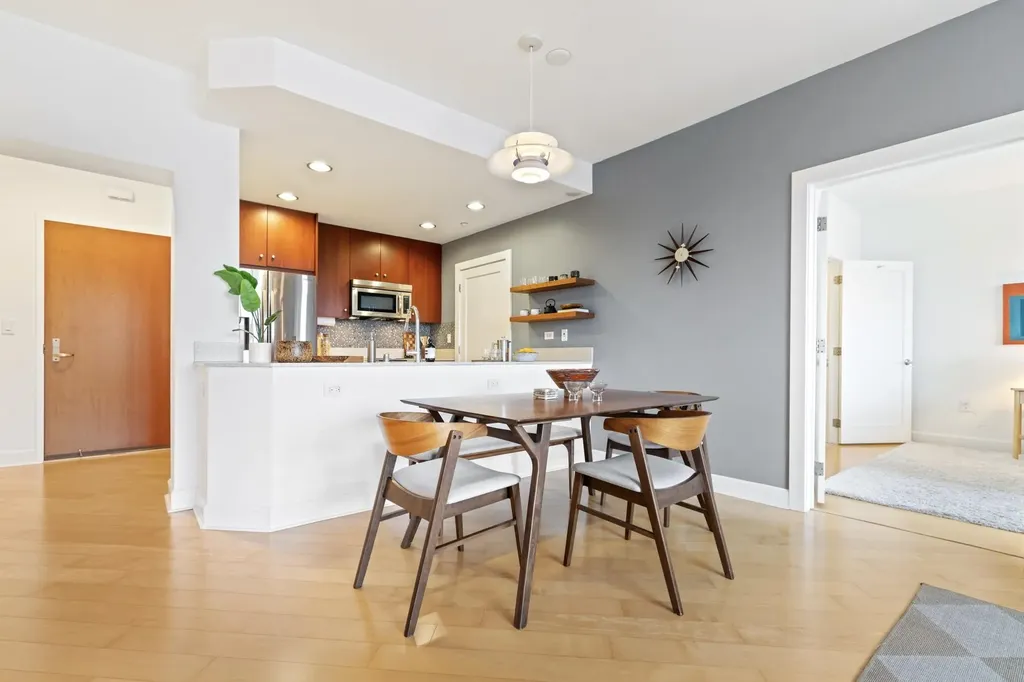 585 9th Street Oakland CA 94607