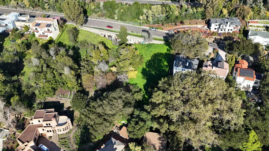 3257 Monterey Boulevard Oakland CA 94602