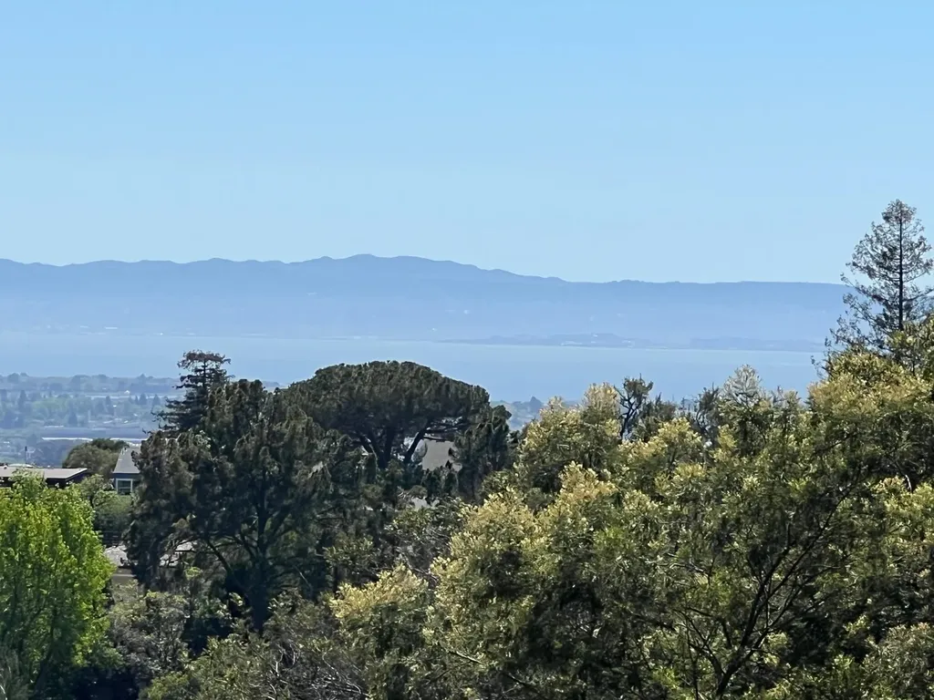 3257 Monterey Boulevard Oakland CA 94602