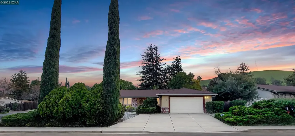 1 Castlewood Pittsburg CA 94565