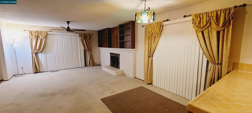 1 Castlewood Pittsburg CA 94565