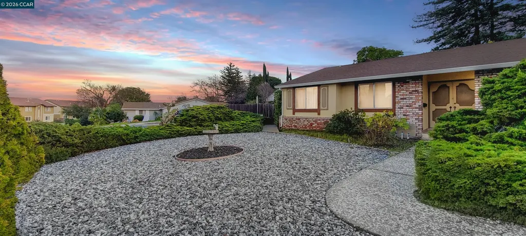 1 Castlewood Pittsburg CA 94565