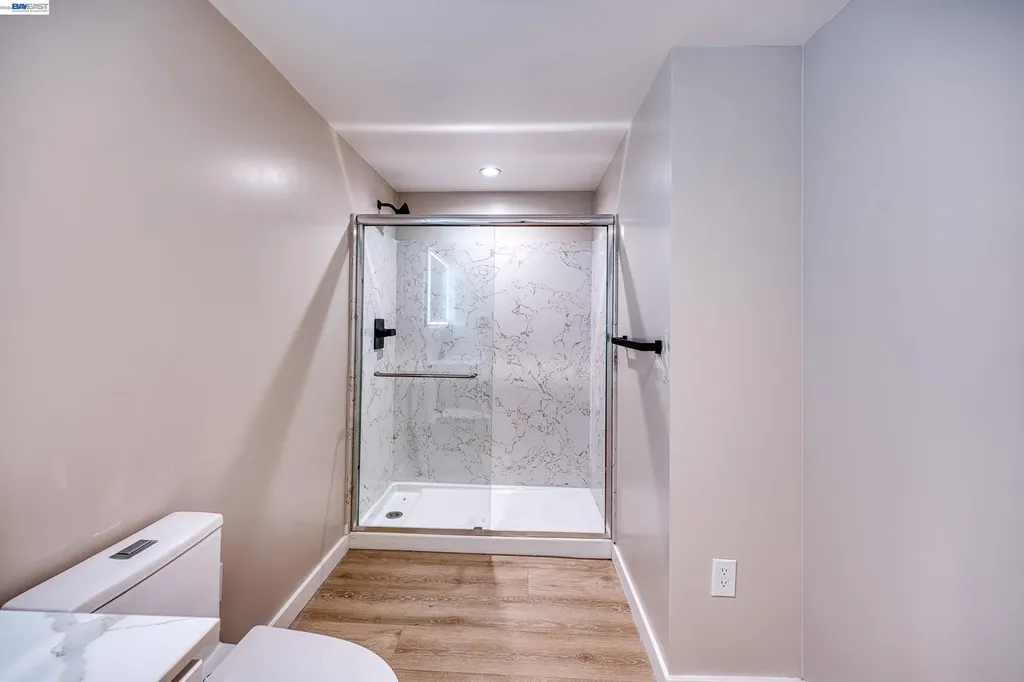 4202 Telegraph Avenue Oakland CA 94609