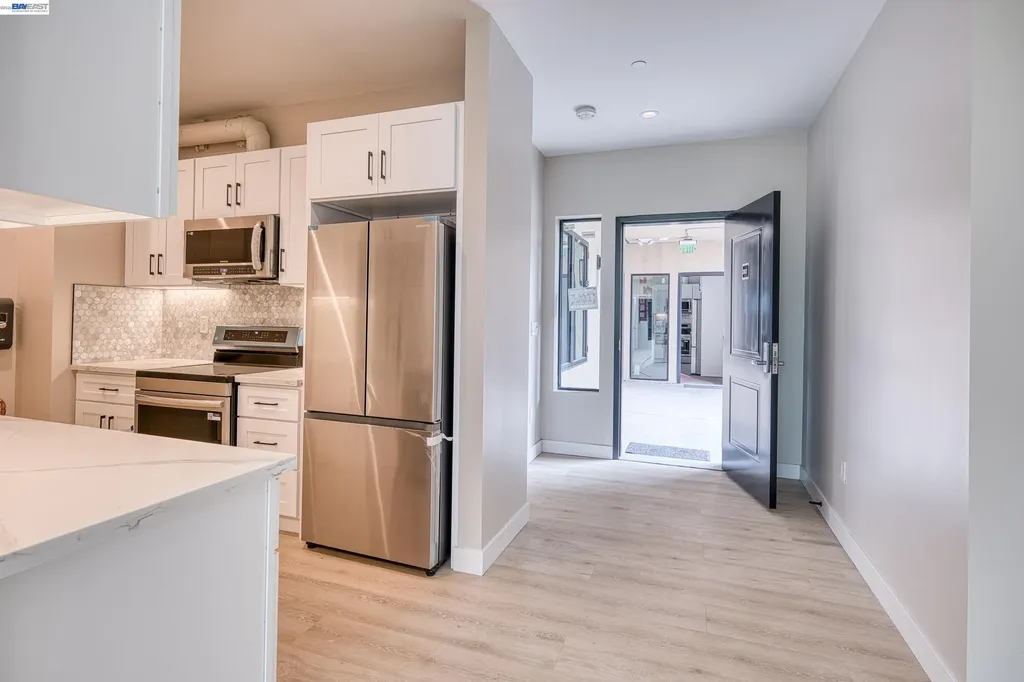 4202 Telegraph Avenue Oakland CA 94609