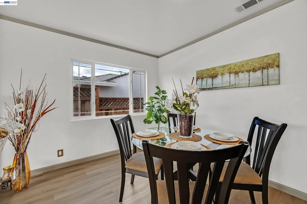 15344 Ruggles Street San Leandro CA 94579