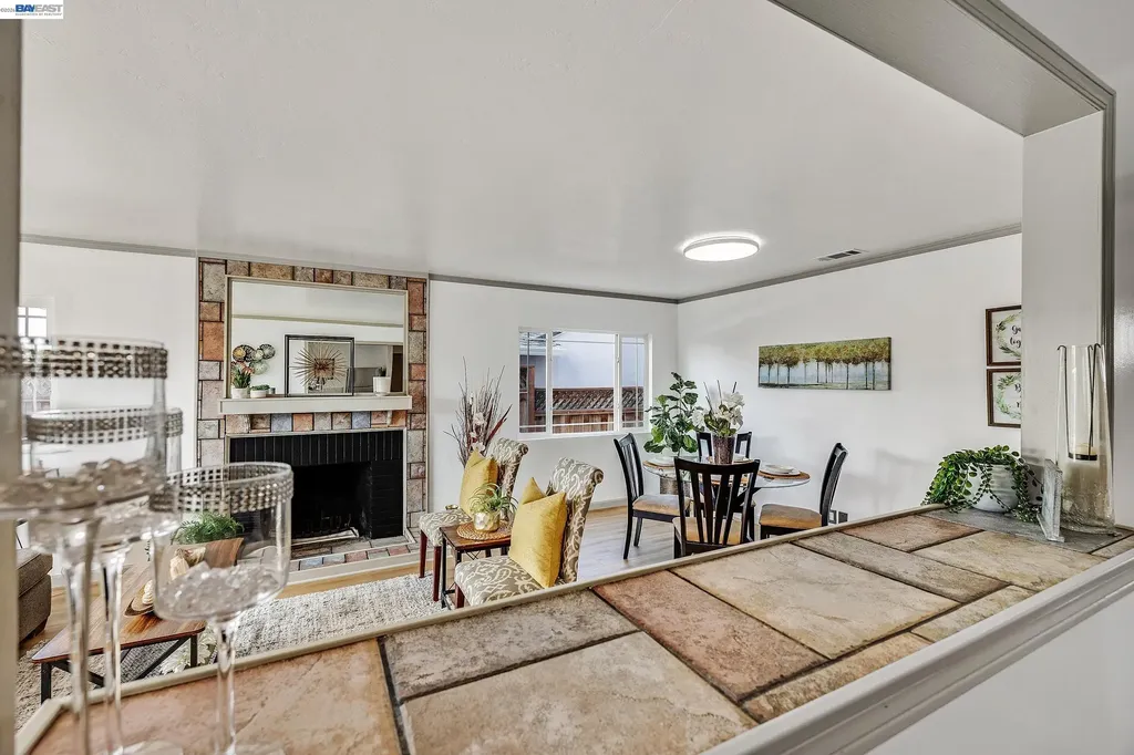 15344 Ruggles Street San Leandro CA 94579
