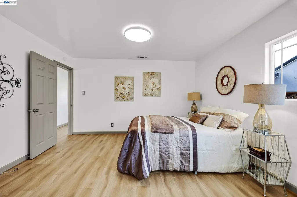 15344 Ruggles Street San Leandro CA 94579
