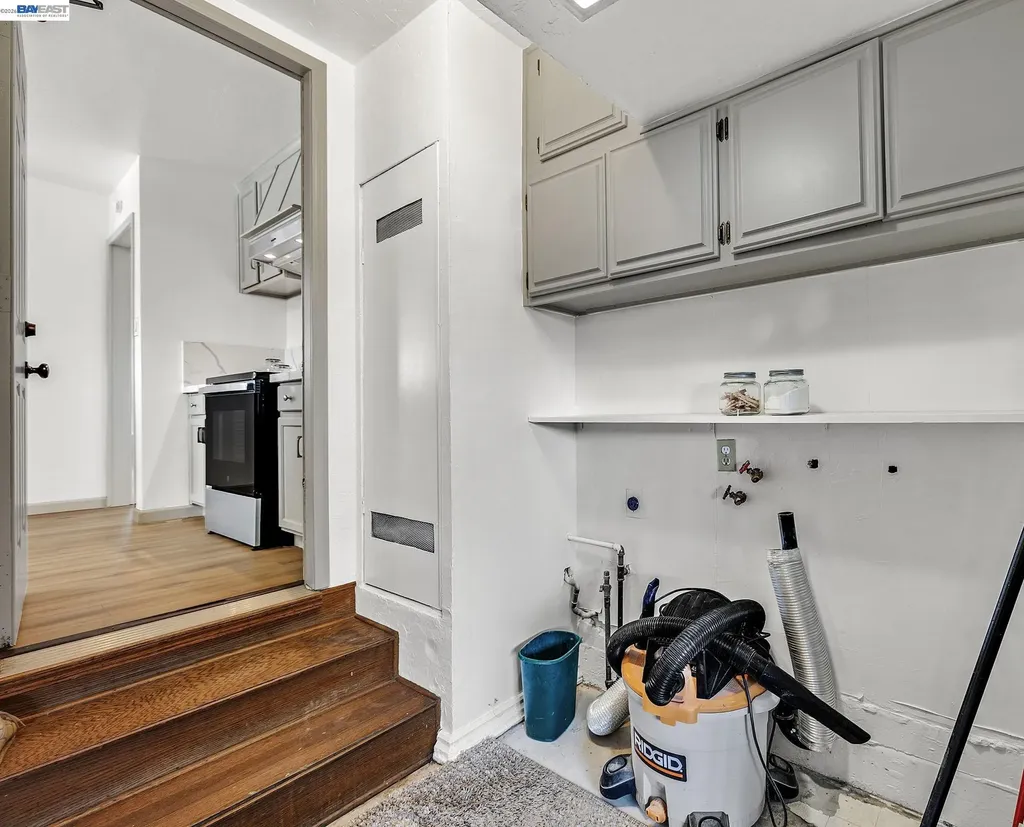 15344 Ruggles Street San Leandro CA 94579