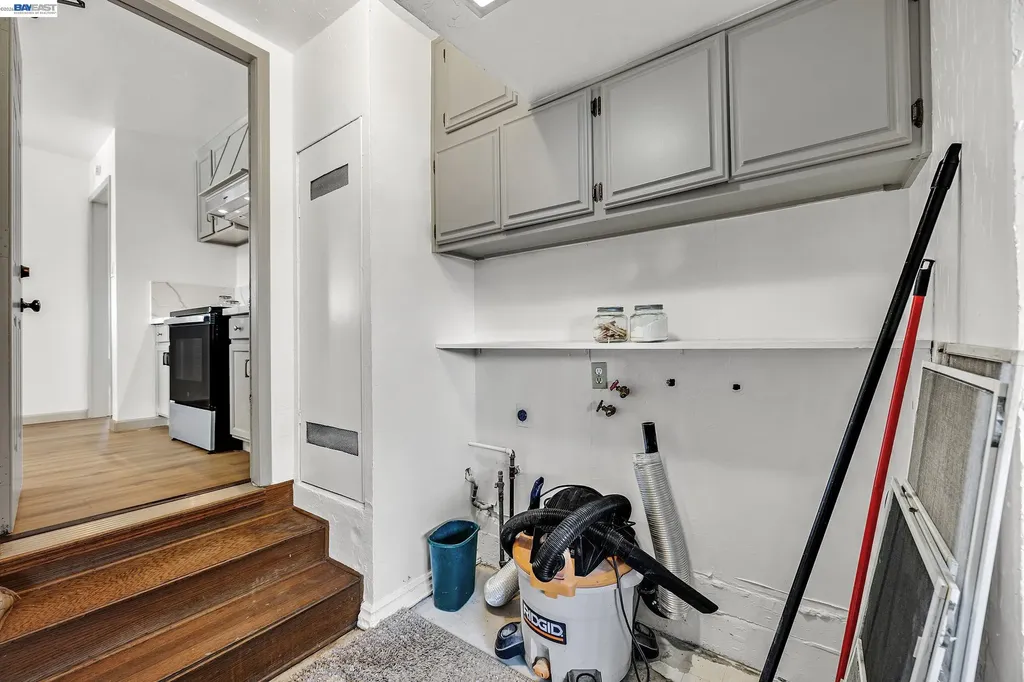 15344 Ruggles Street San Leandro CA 94579