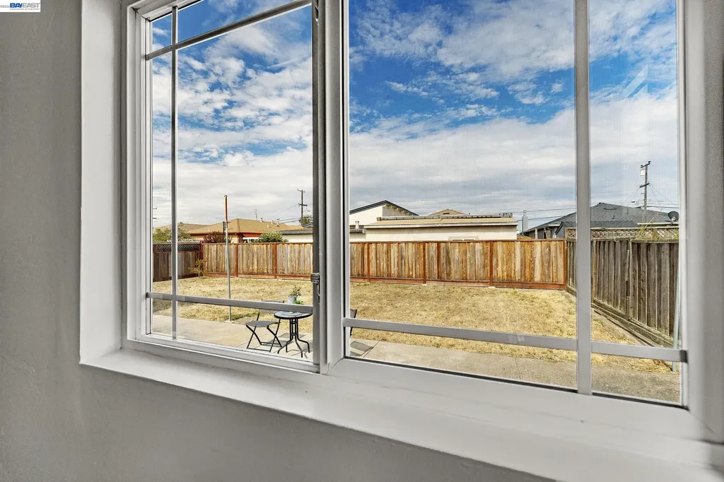 15344 Ruggles Street San Leandro CA 94579