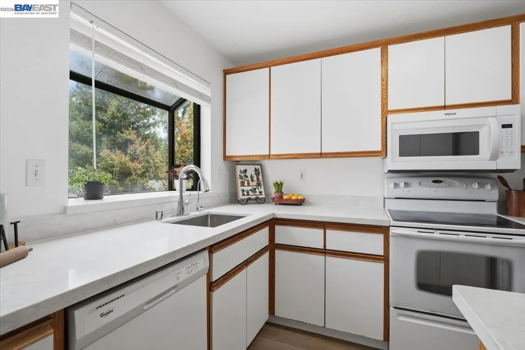 2598 Oak Road Walnut Creek CA 94597