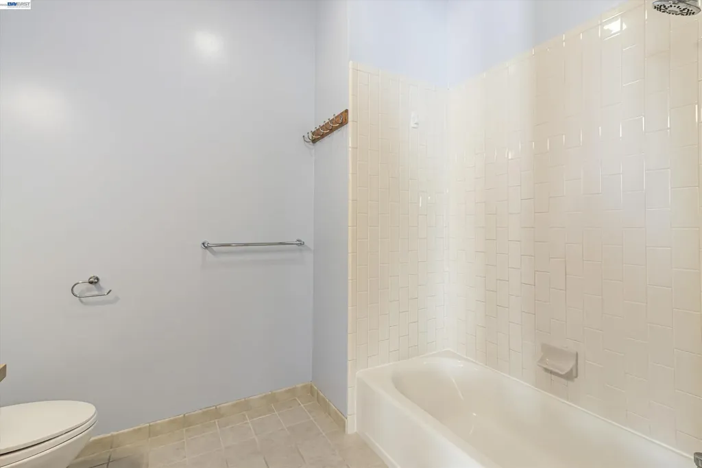 1020 Jackson Street Oakland CA 94607