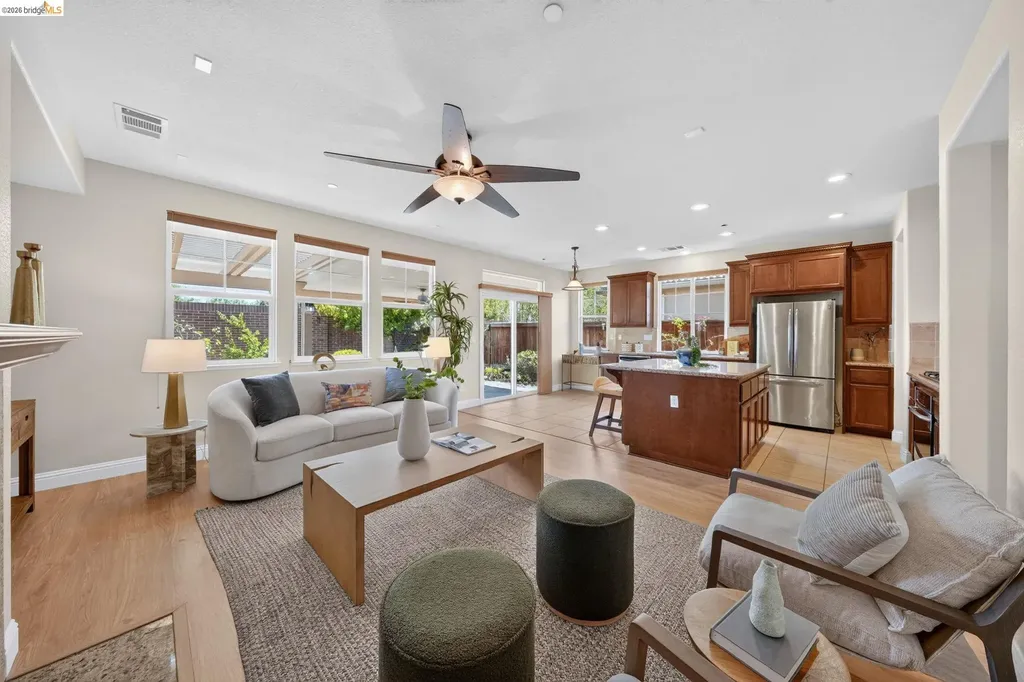 1098 Beau Avenue Brentwood CA 94513